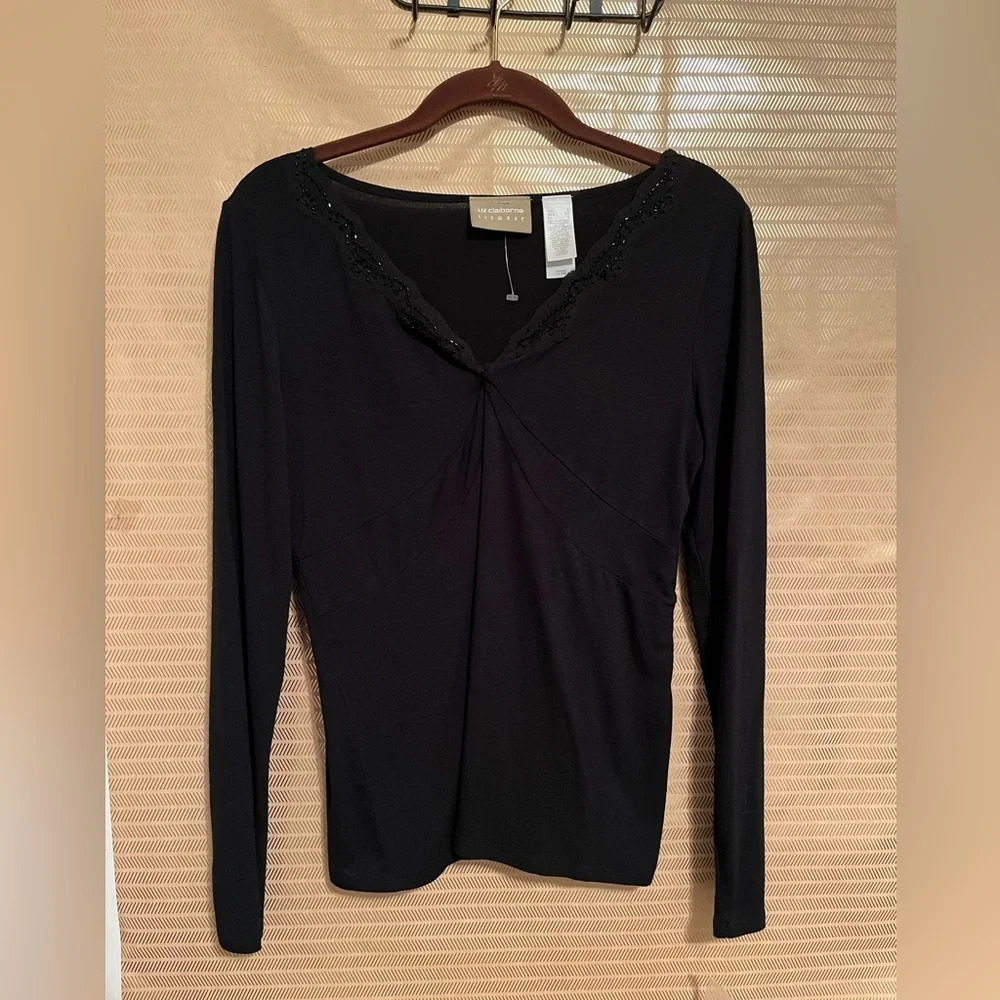 LIZ CLAIBORNE~ BLACK BLOUSE~SM-~ NWT